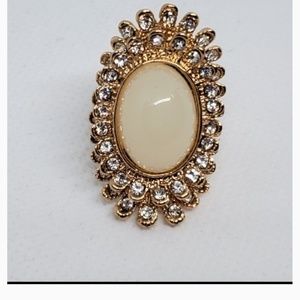*Women's Fashion Cocktail Ring